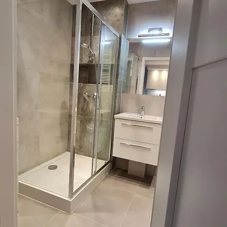 Apartament Sto8 *